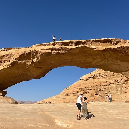 Maraheb Luxury Camp Hotel Wadi Rum Exterior photo