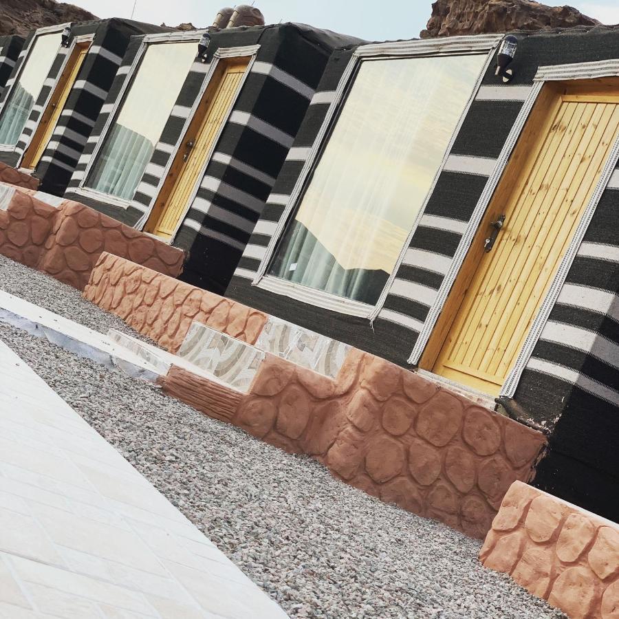 Maraheb Luxury Camp Hotel Wadi Rum Exterior photo