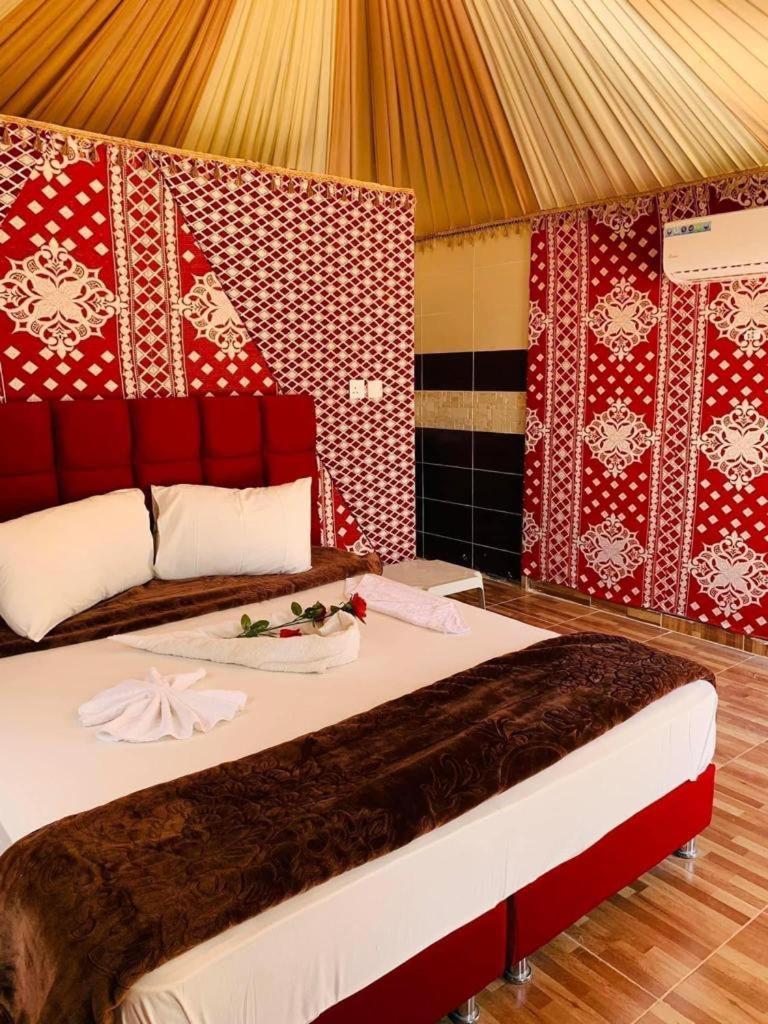 Maraheb Luxury Camp Hotel Wadi Rum Room photo